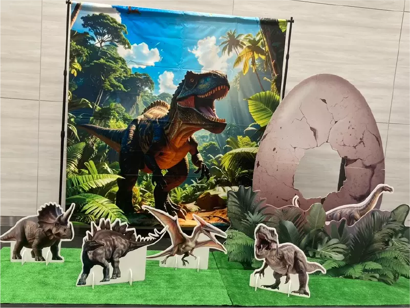 恐竜フォトスポットセット　イメージ02